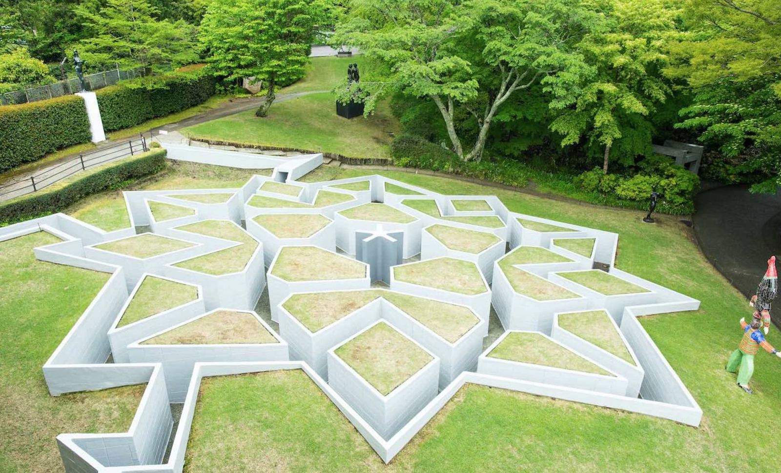 5.雕刻之森美術館（神奈川）｜特色：周圍自然環境