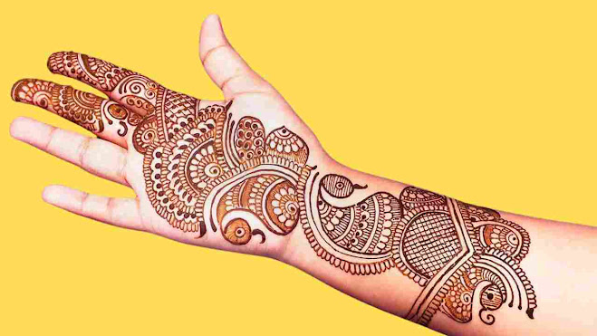 teej ke liye simple or khubsurat mehndi design