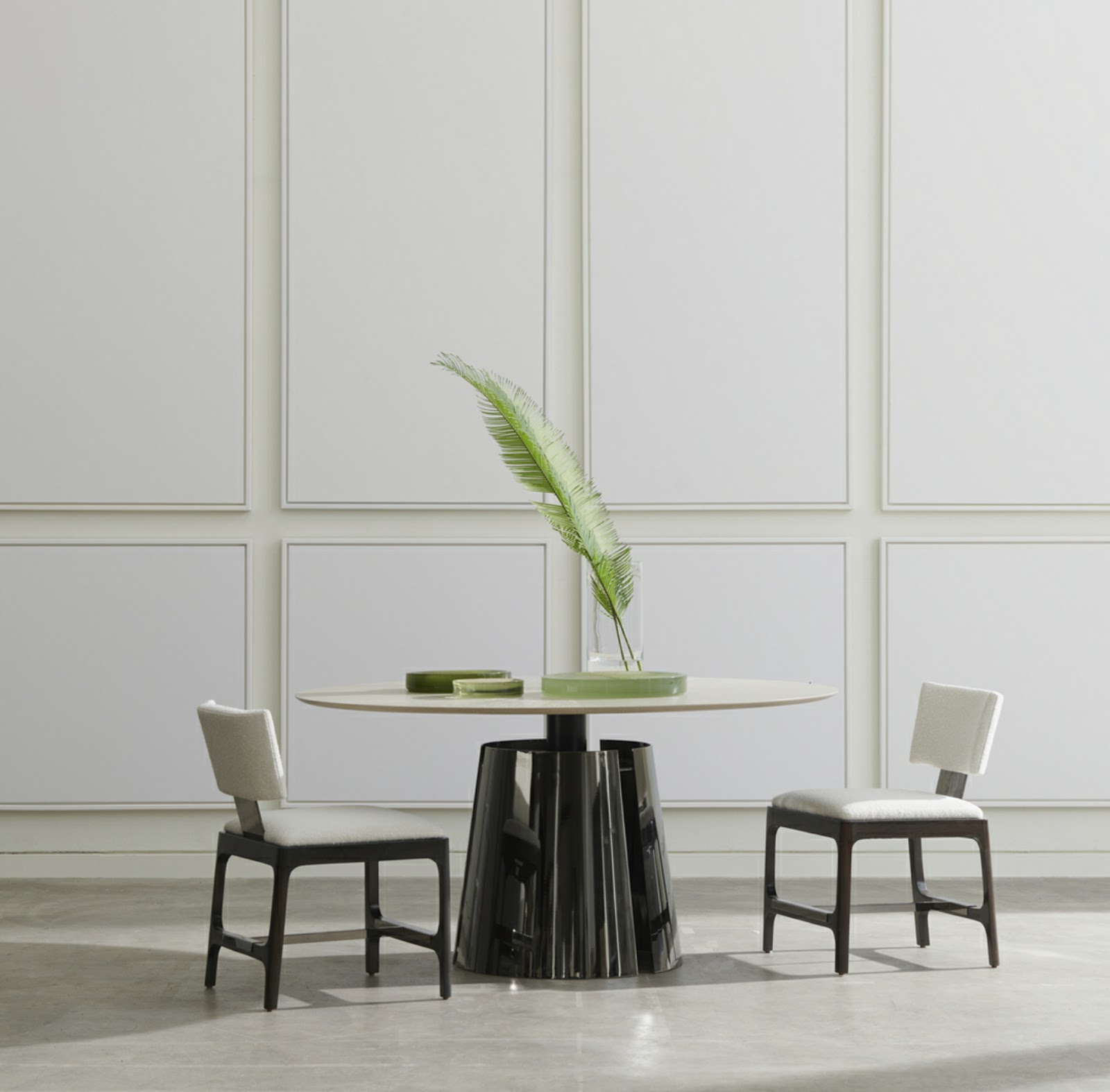 Minimalistic & Modern Dining Table