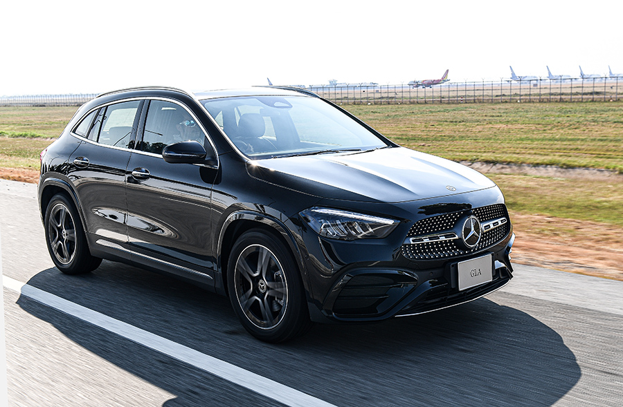 สรุปรถยนต์ : Mercedes-Benz GLA 200 AMG Dynamic (Facelift) 2024