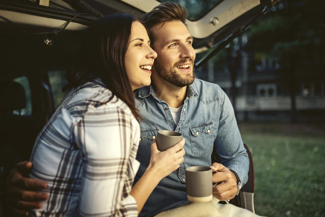 What Are Ideal Date Night Ideas For Busy Couples?