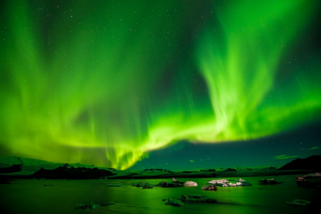 A Guide to Planning Your Northern Lights Holiday Adventure