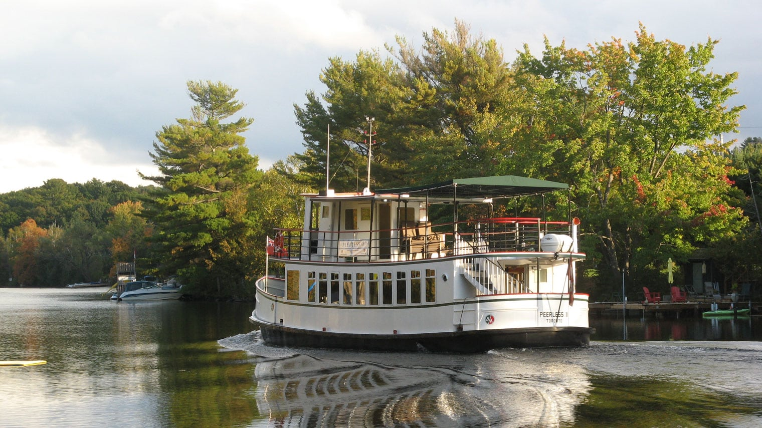 Peerless II cruise ship, Port Carling, Ontario