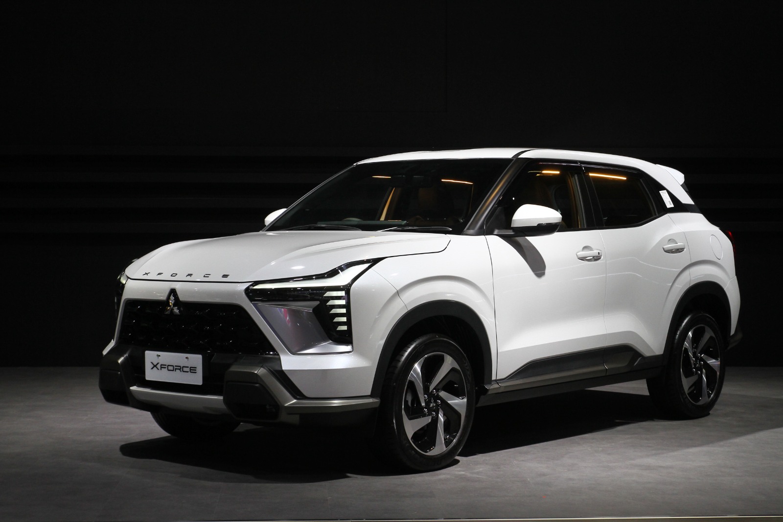 Mitsubishi XForce