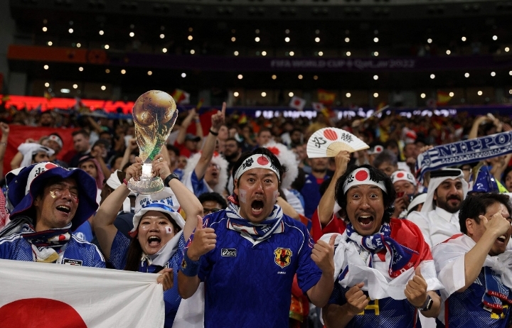 Japan Football Fans