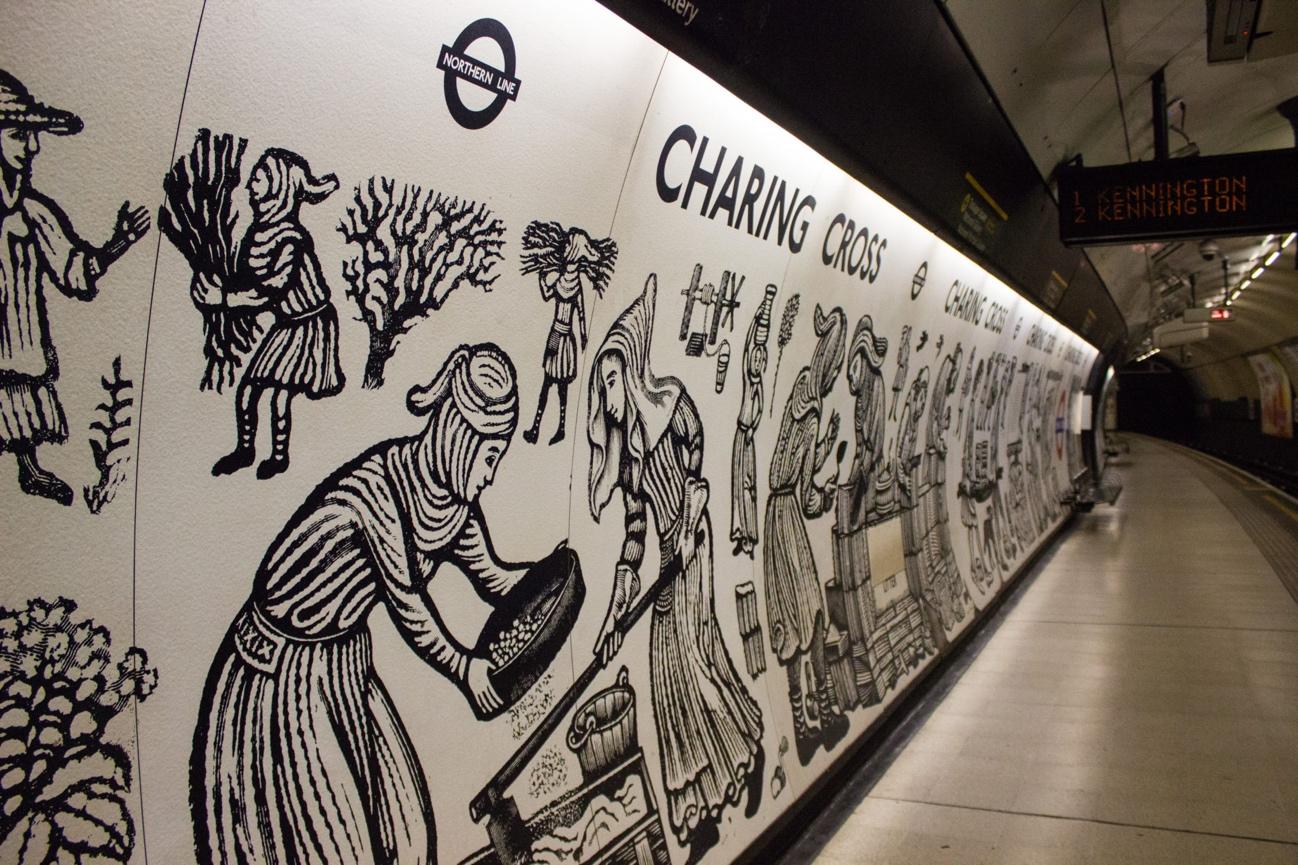 London-Underground-Charing-Cross-Station