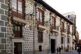 Palacio de la Madraza - Granada: Información, tarifas, precios, entradas,  cómo llegar, teléfono, horarios, mapa, fotos, libros y guías, visitas  guiadas y tours