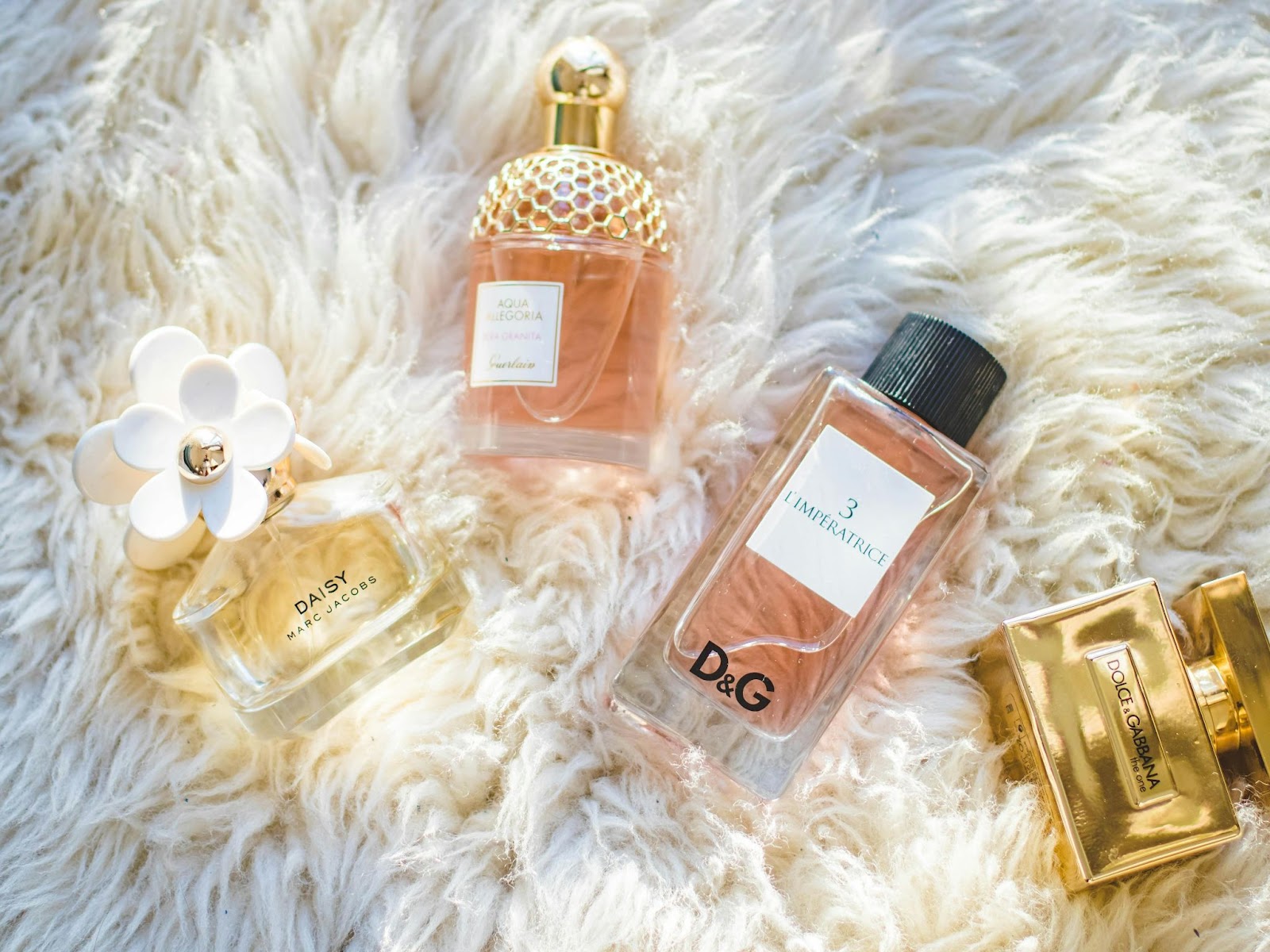 perfume image