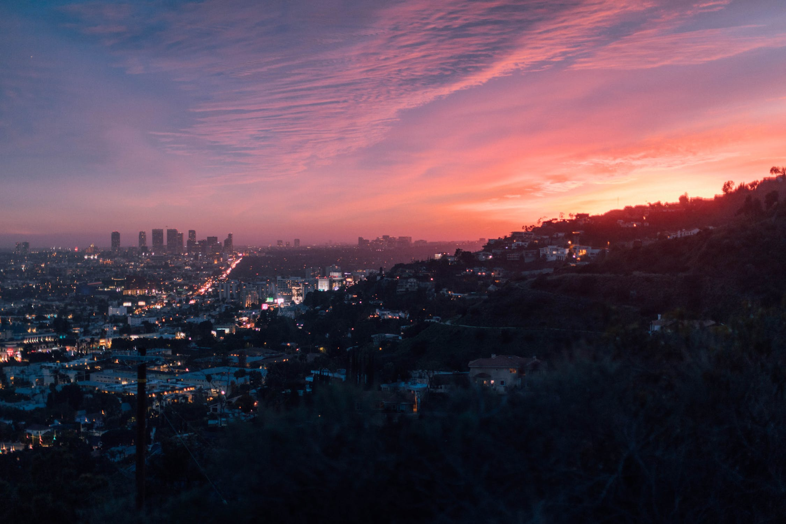 A breathtaking view of LA during sunset.