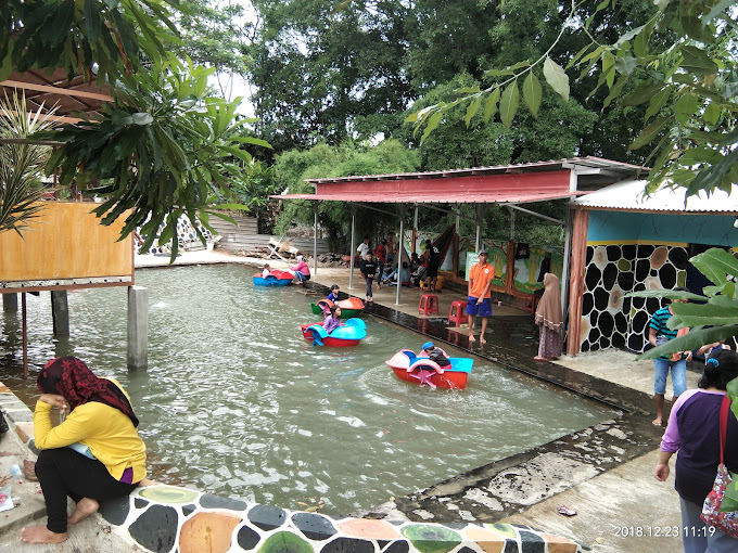 Main bebek dayung (Photo: Google Maps @ Ari Pudin)