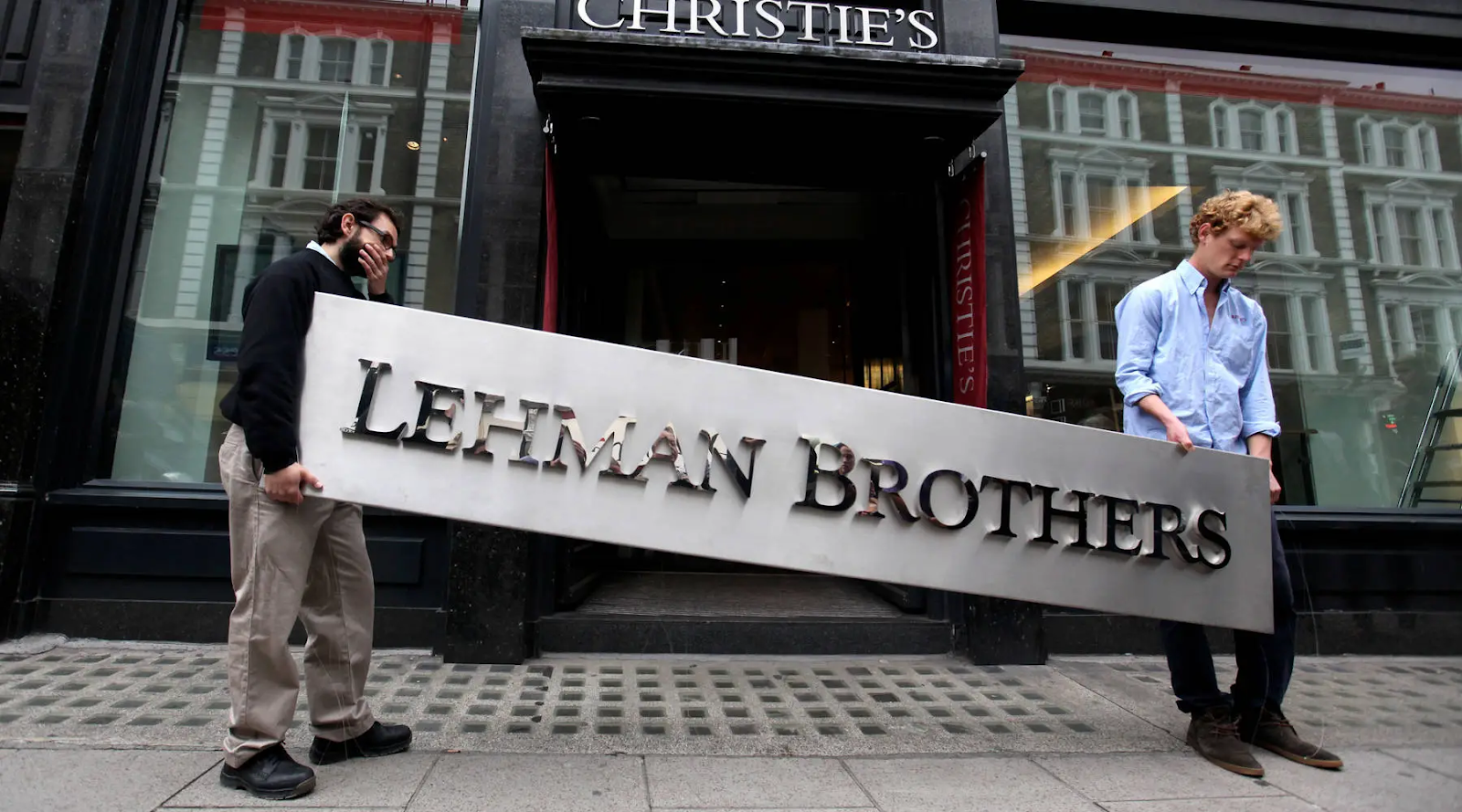 Thương vụ mua lại không thành giữa Amex và Lehman Brothers.