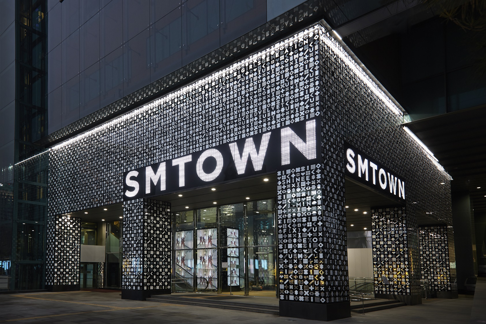 SM Town Shop