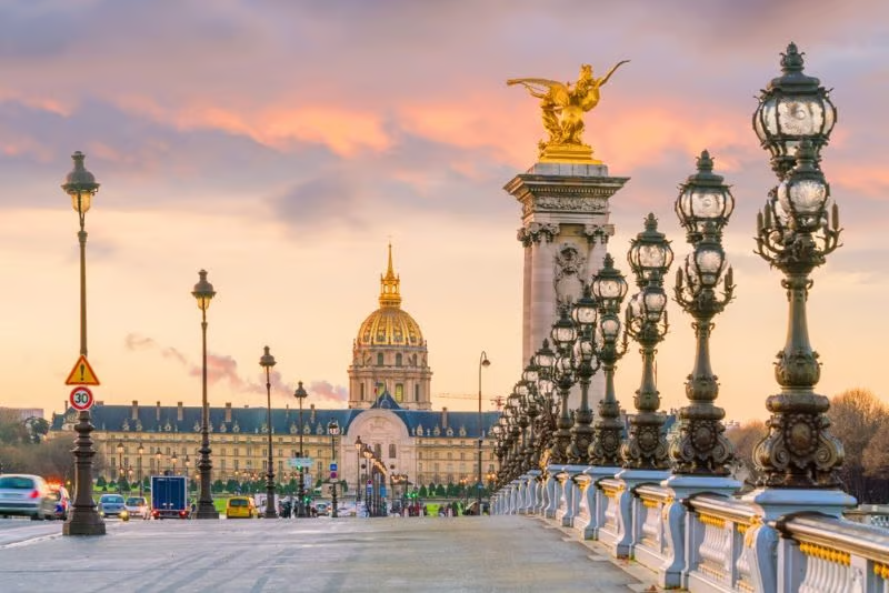 Historical Paris City Walking Tours