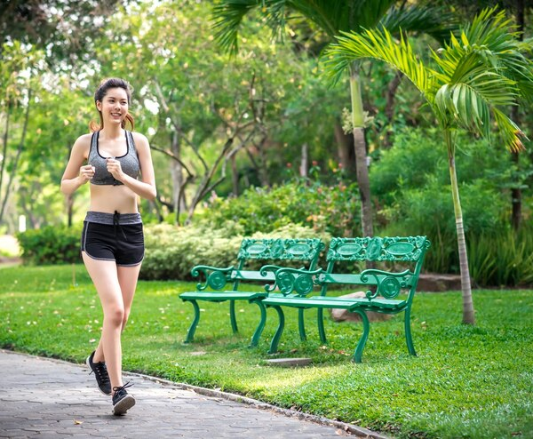 Apa Saja Manfaat Lari Sore Bagi Kesehatan Tubuh?