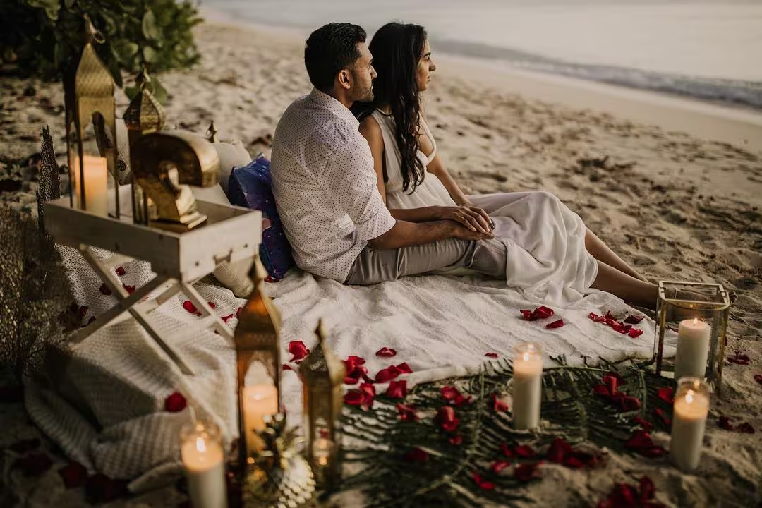 proposal-at-the-beach