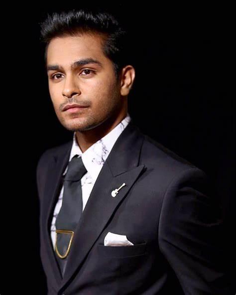 Asim Azhar Latest Updates, Gallery, Wiki, Affairs, Contact Info ...