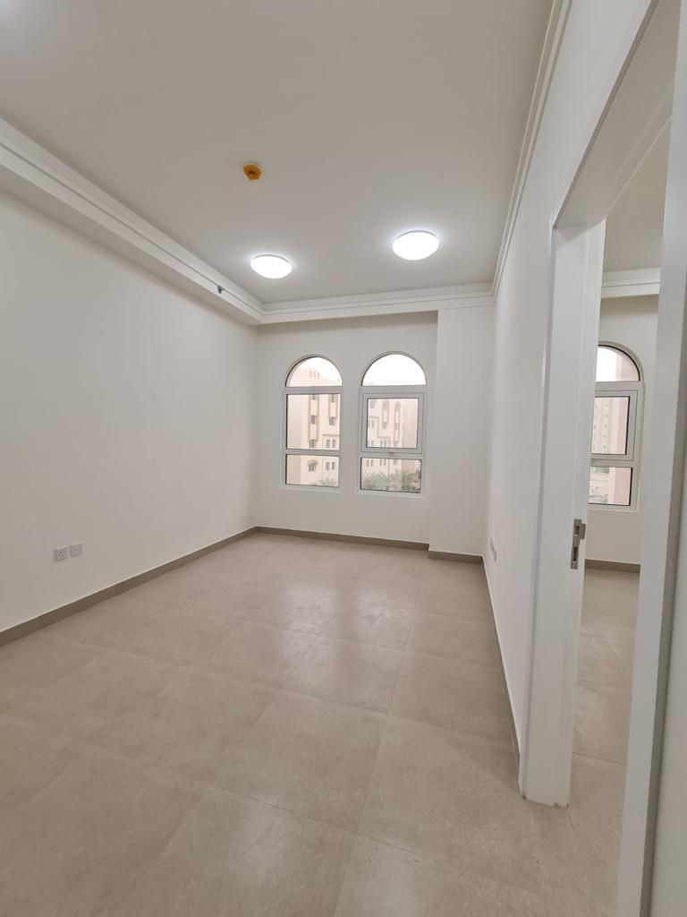 1 Bedroom Unfurnished Apartment – Fereej Abdul Aziz, Doha