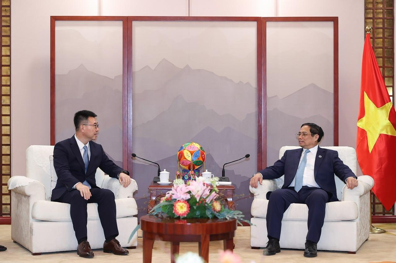 Leaders of Huawei Group expressed their interest in building digital infrastructure in Vietnam