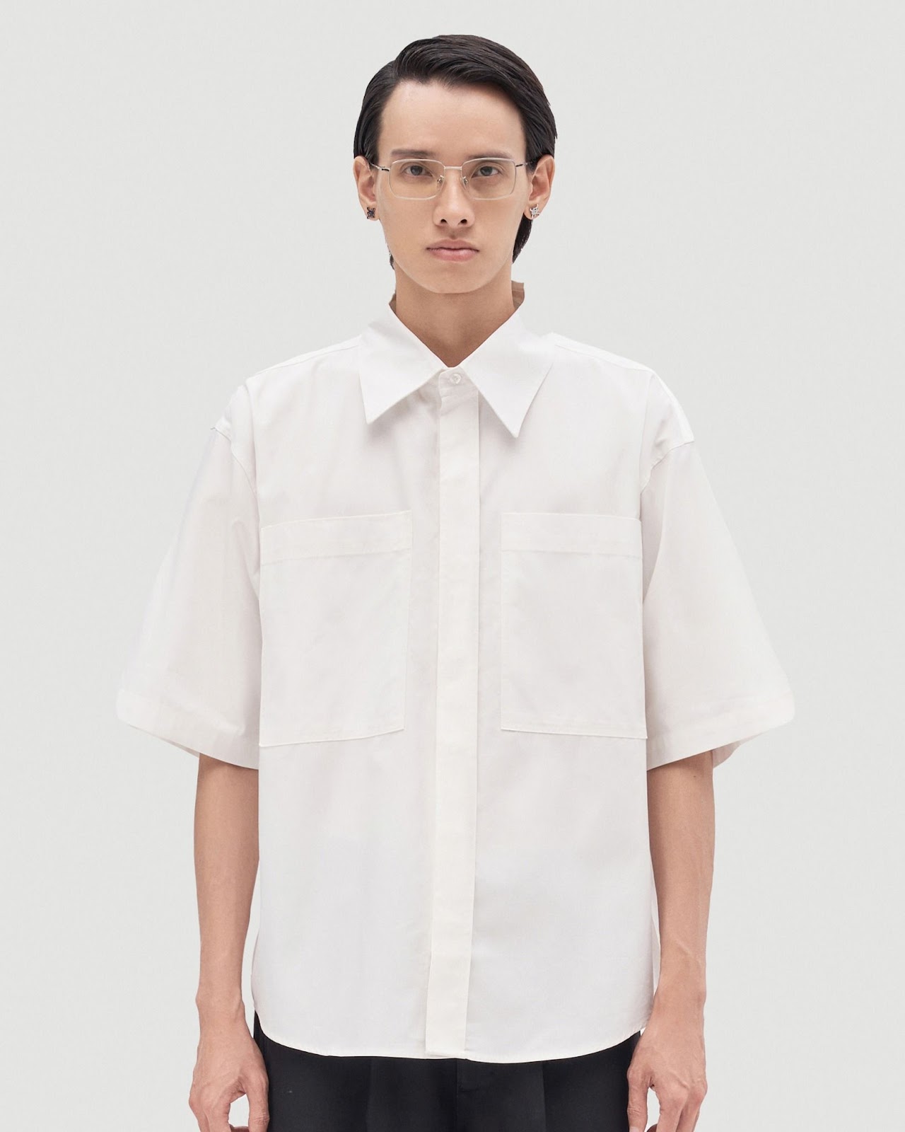 DVRK PRIVÉ LOGO SHORT-SLEEVE SHIRT - WHITE