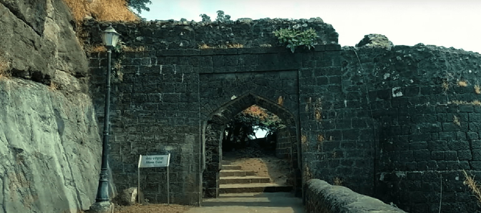 chhatrapati shivaji maharaj Fort Shivneri Fort Photos 