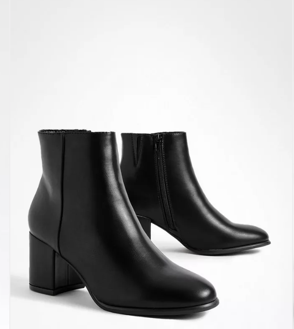 Black Ankle length Platform Boot