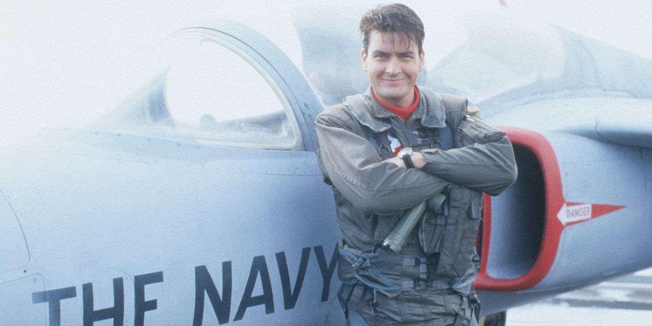 Charlie Sheen in Hot Shots!