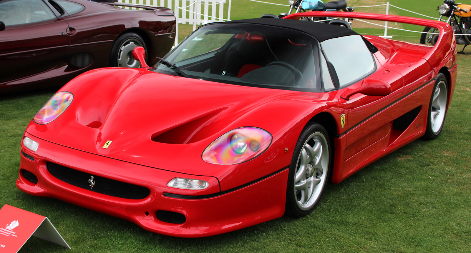 รถยนต์ Ferrari F50 ปี 1997