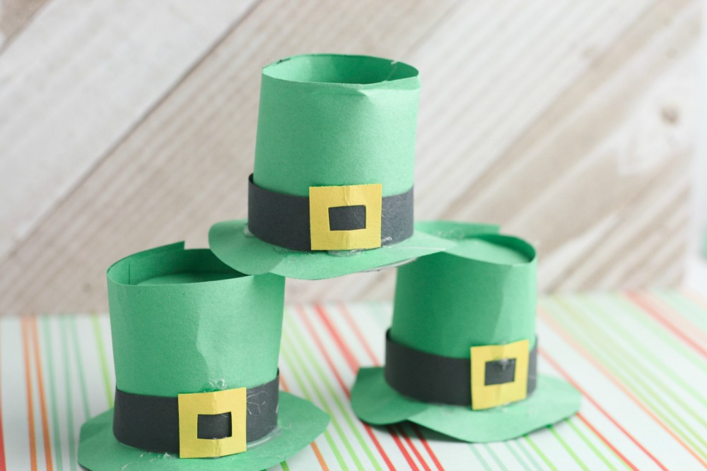 Green leprechaun hats made out of construction paper