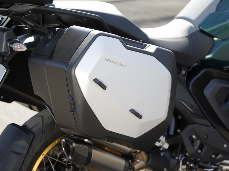 Vario side case on BMW R1300GS motorcycle