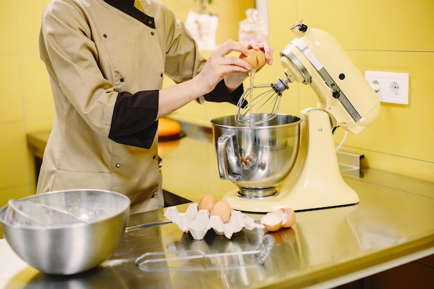 Savor Spin Culinary Marvels
