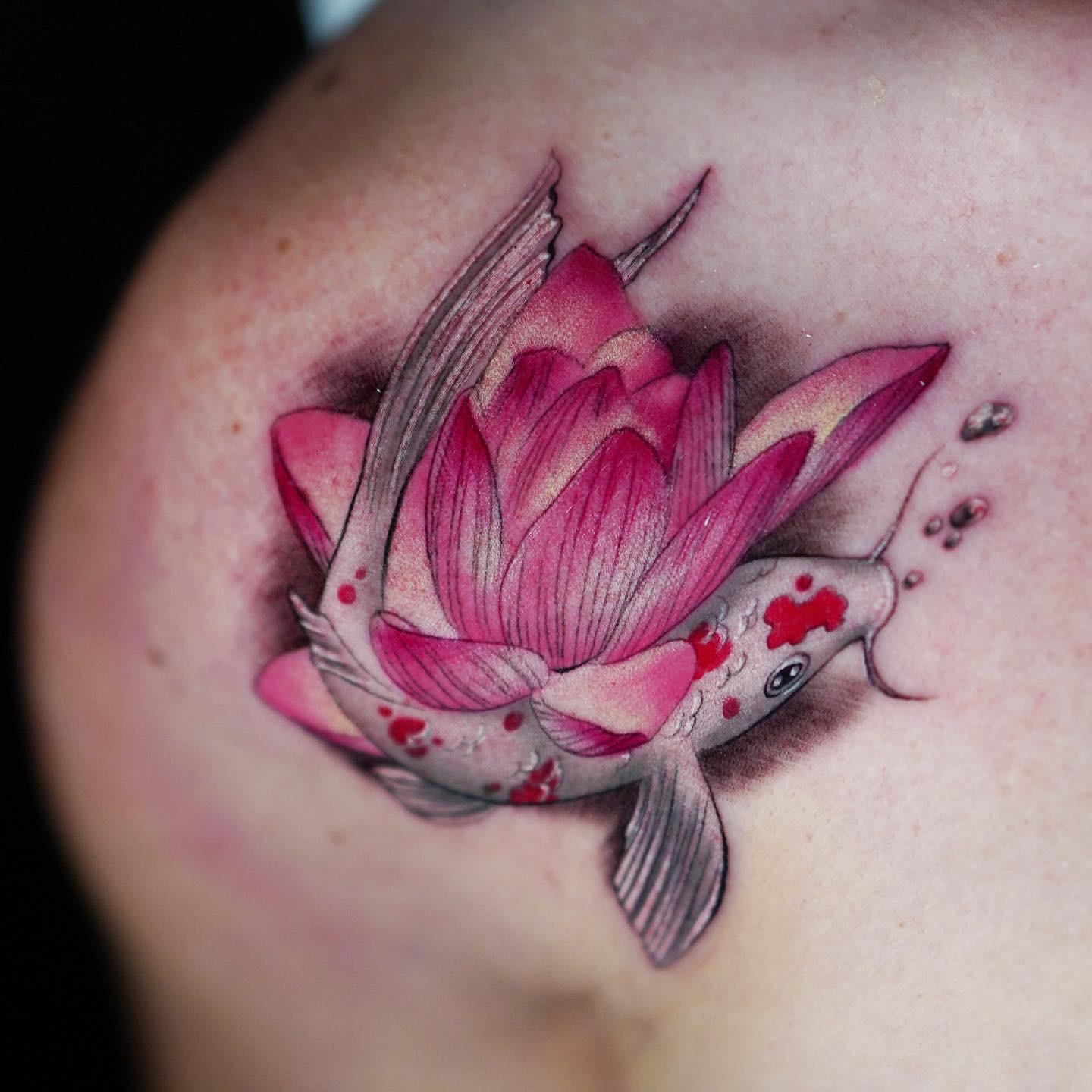 tatuaje de espalda para mujer