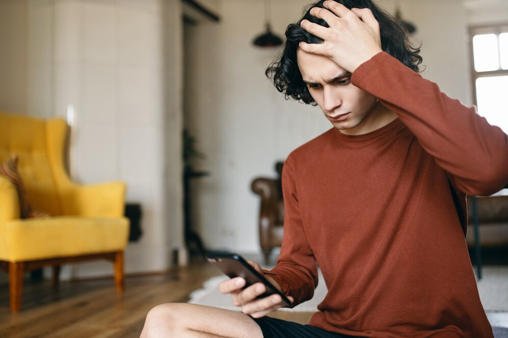 The Effects of Prolonged Screen Time on Mental Health