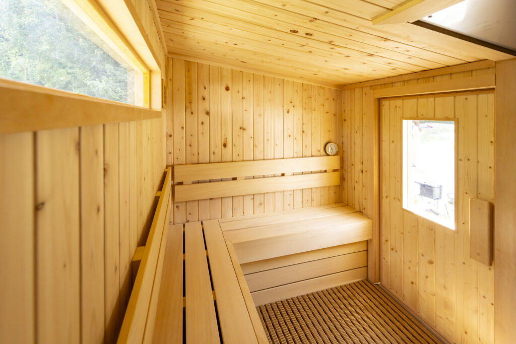 SAUNA CAR 37