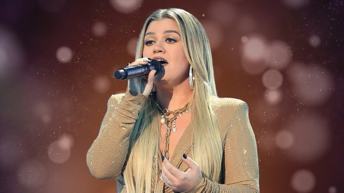 Kelly Clarkson American Idol Debut