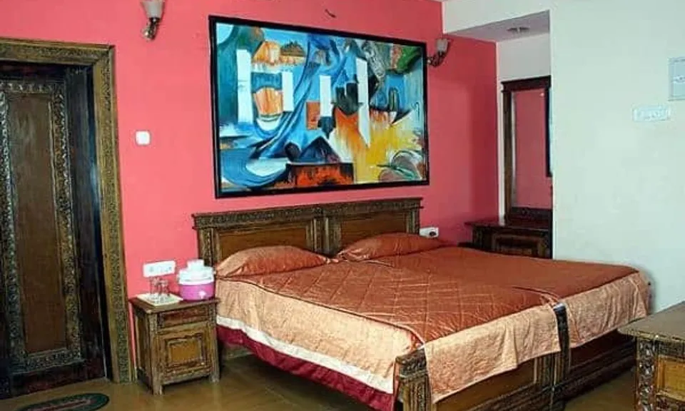 Aayush Guest House