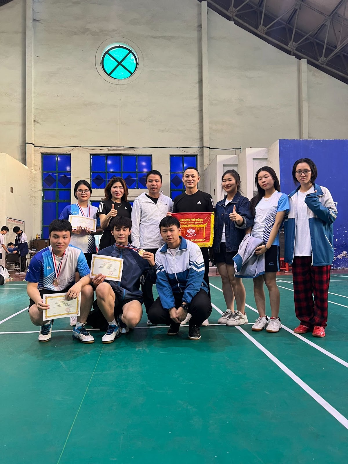 Trường THPT Chuyên Nguyễn Trãi giành giải Ba toàn đoàn