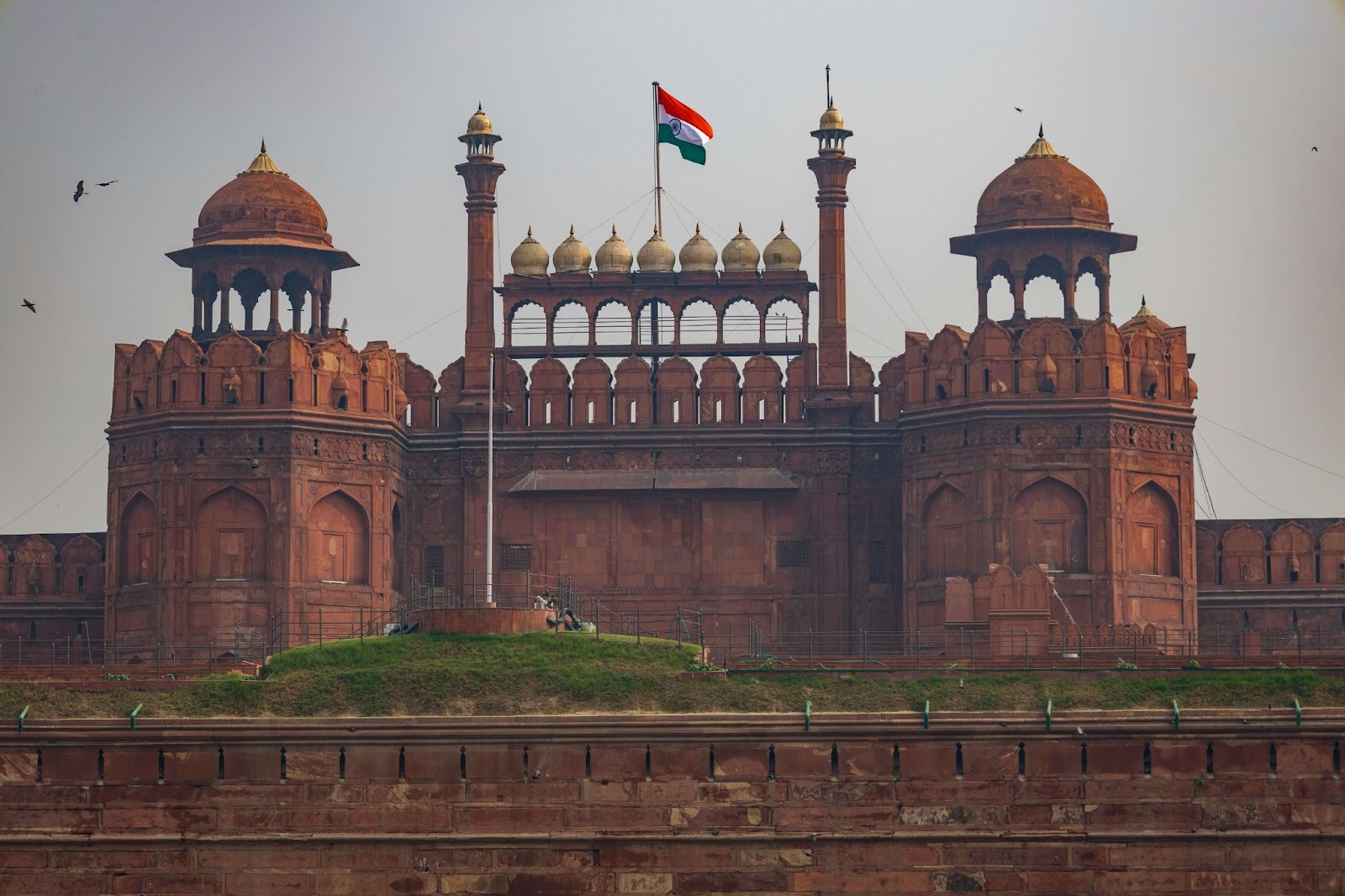 Top 10 Famous Tourist Spots in India- Red Fort Delhi