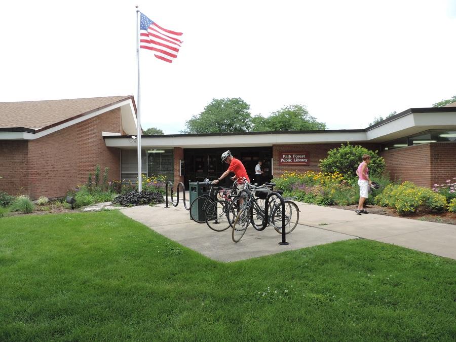 Photo of bike rack at Park Forest library