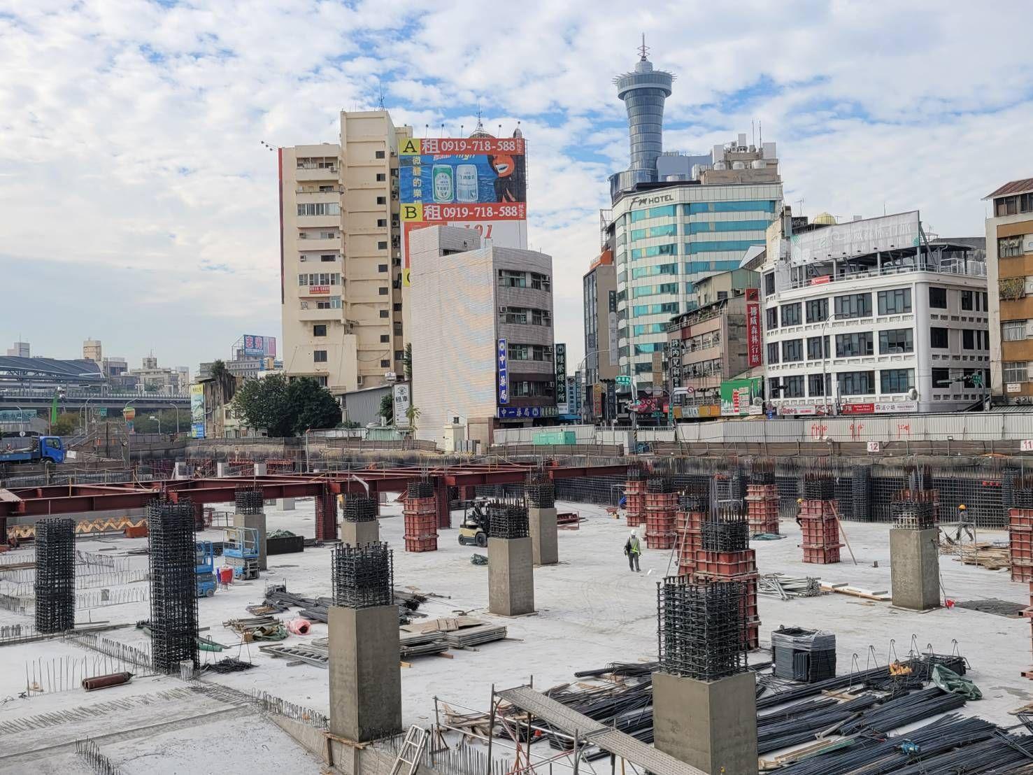 ▲▼帶動舊城區活化　大臺中轉運中心建設進度已達6成。（圖／臺中市政府新聞局提供）