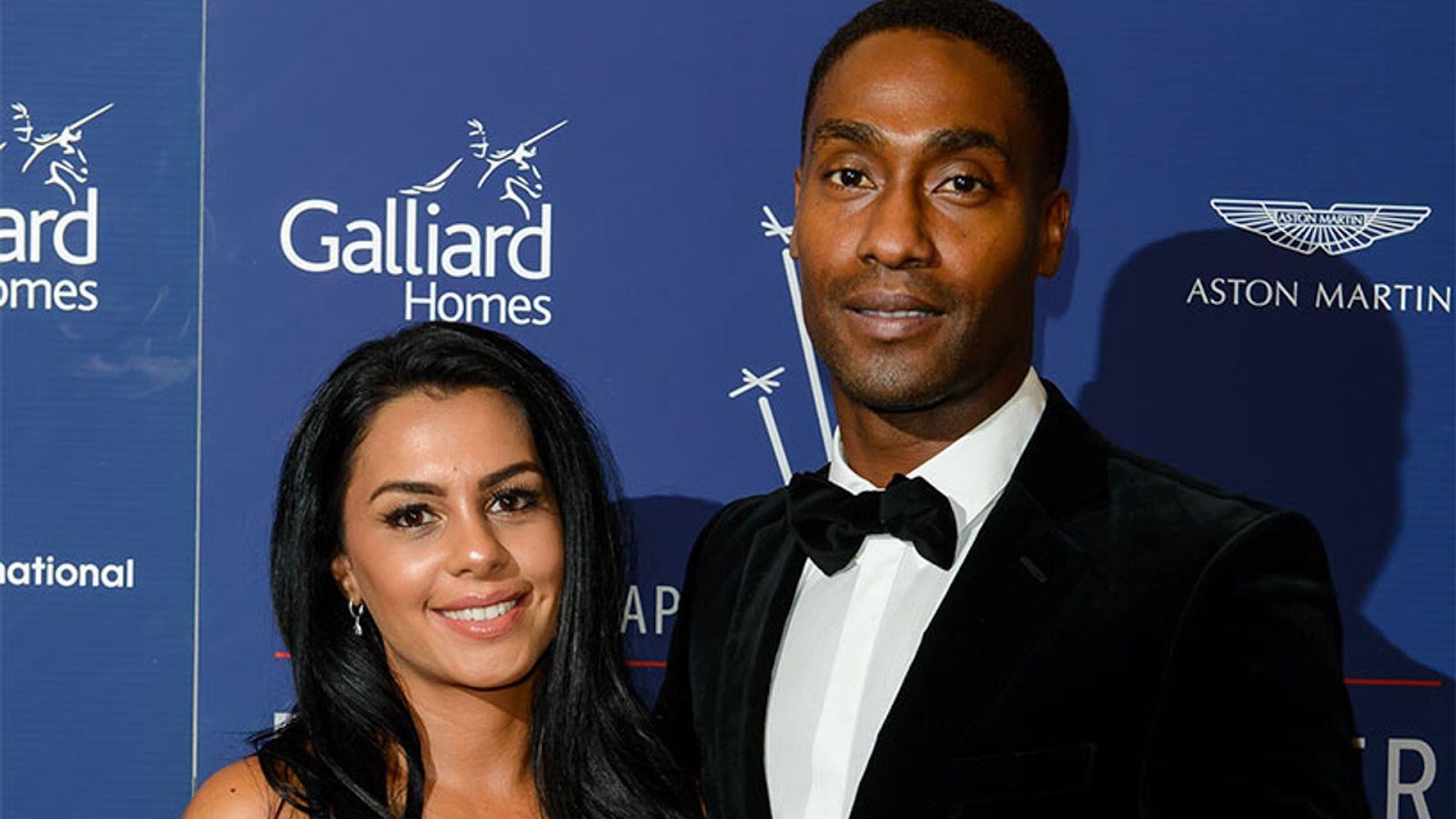 Celebrity exclusive: Blue singer Simon Webbe marries Ayshen Kemal in lavish  ceremony | HELLO!