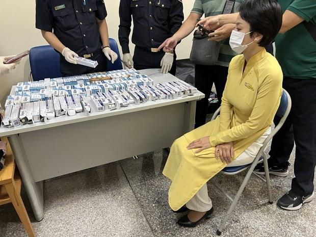 Vụ tiếp viên Vietnam Airlines mang ma túy về nước: sẽ khởi tố 600 người