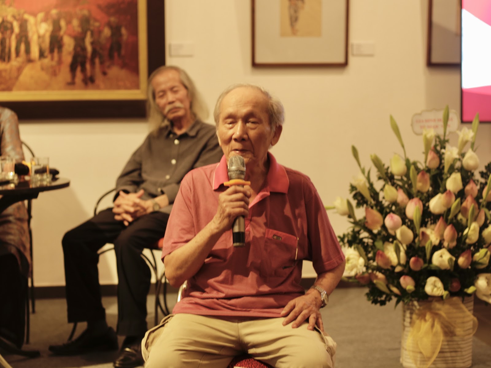 Nghệ sĩ Ngọc Linh chia sẻ những kỉ niệm về thầy Tô Ngọc Vân (Ảnh: C.T)