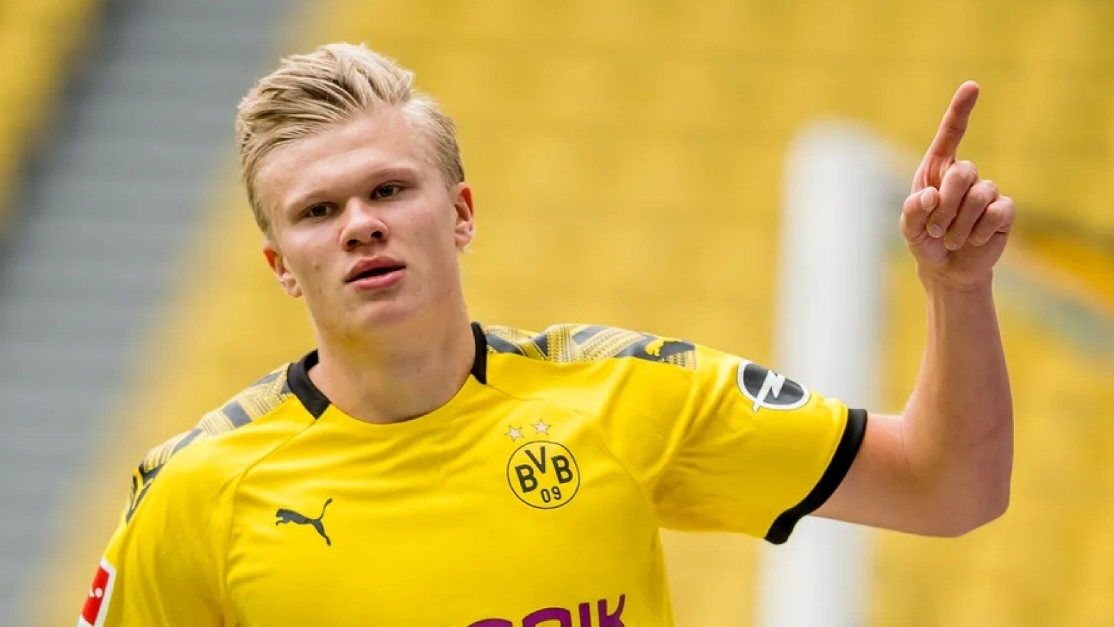  Haaland thi đấu cho Dortmund