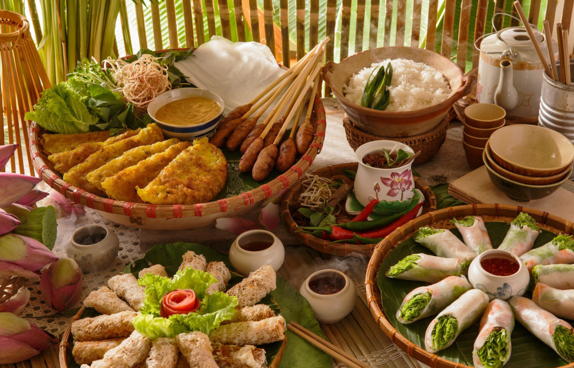 Why should you indulge in Da Nang travel during Tet holiday?