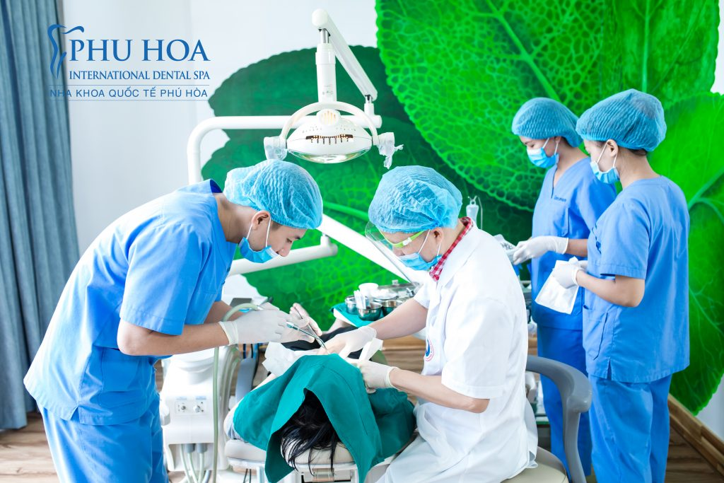 Nha khoa quốc tế Phú Hòa - địa chỉ niềng răng mắc cài uy tín nhất tại Hà Nội
