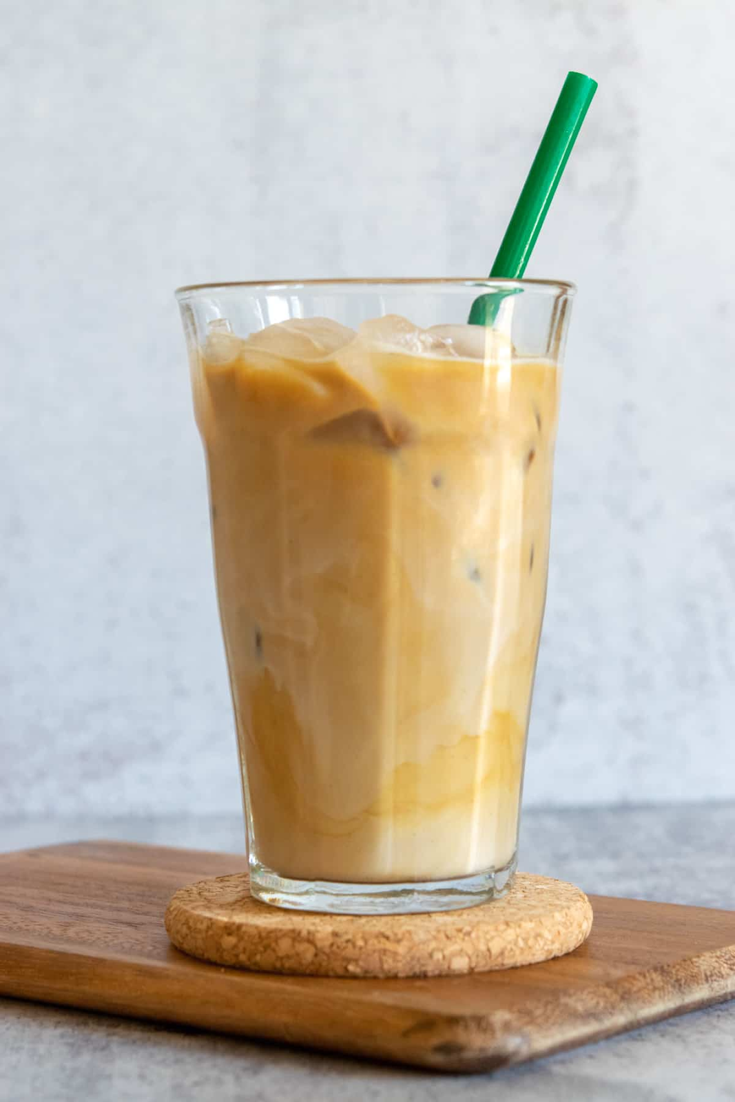 iced vanilla bean latte