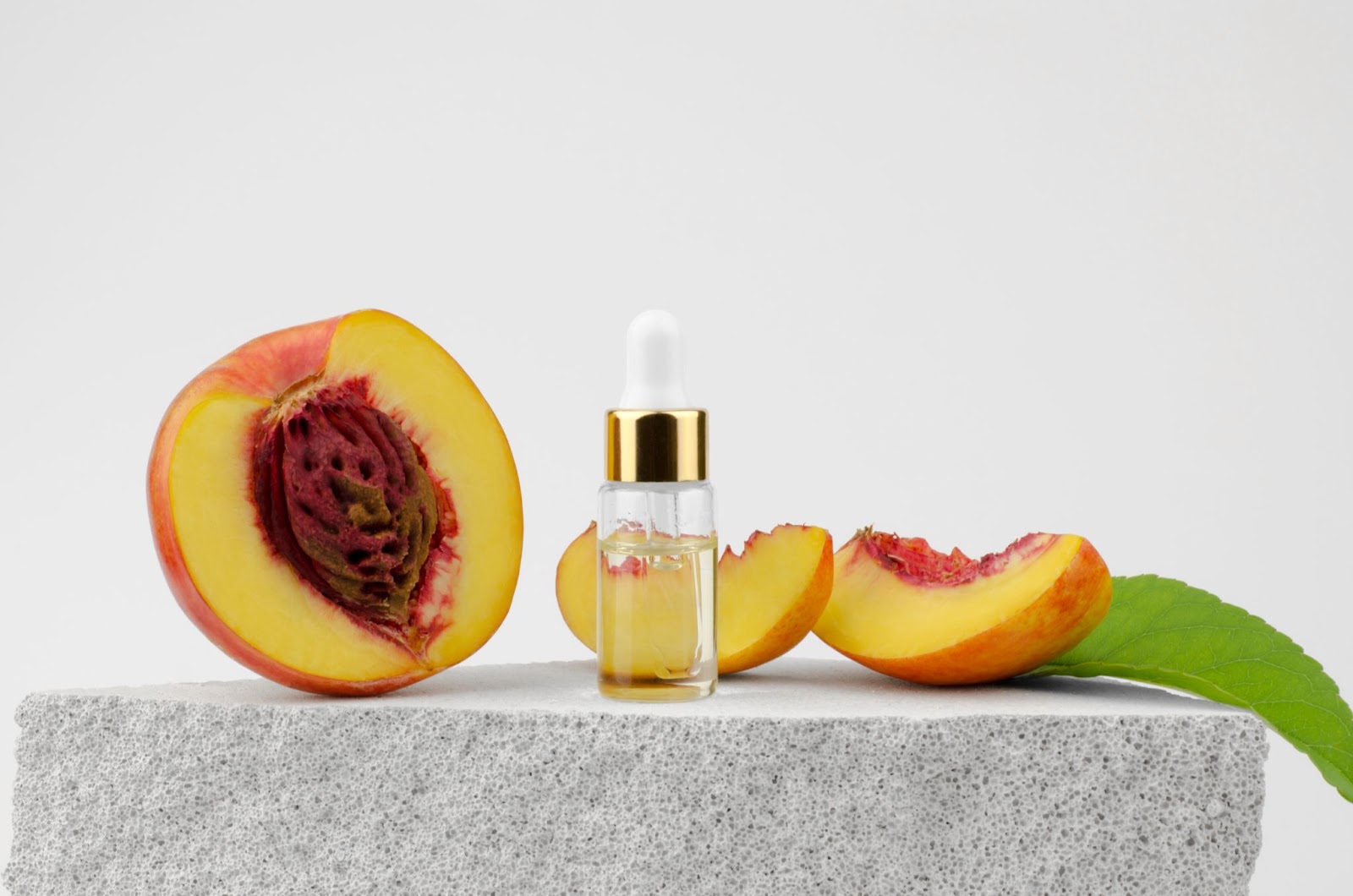 Le pesche nell'industria cosmetica