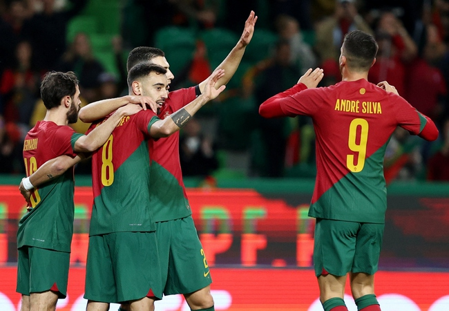 Bóng đá Bồ Đào Nha với đội hình toàn những cầu thủ xuất sắc