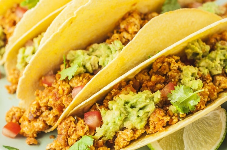 Nossos tacos picantes de café da manhã são veganos e deliciosos!