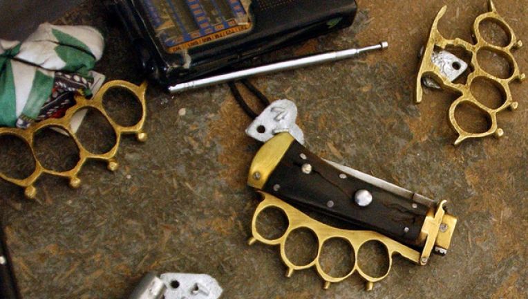 The History Around Brass Knuckles, Brass Knuckles Knife